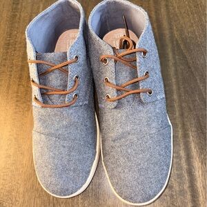 Tom’s Casual Lace-Up Shoes